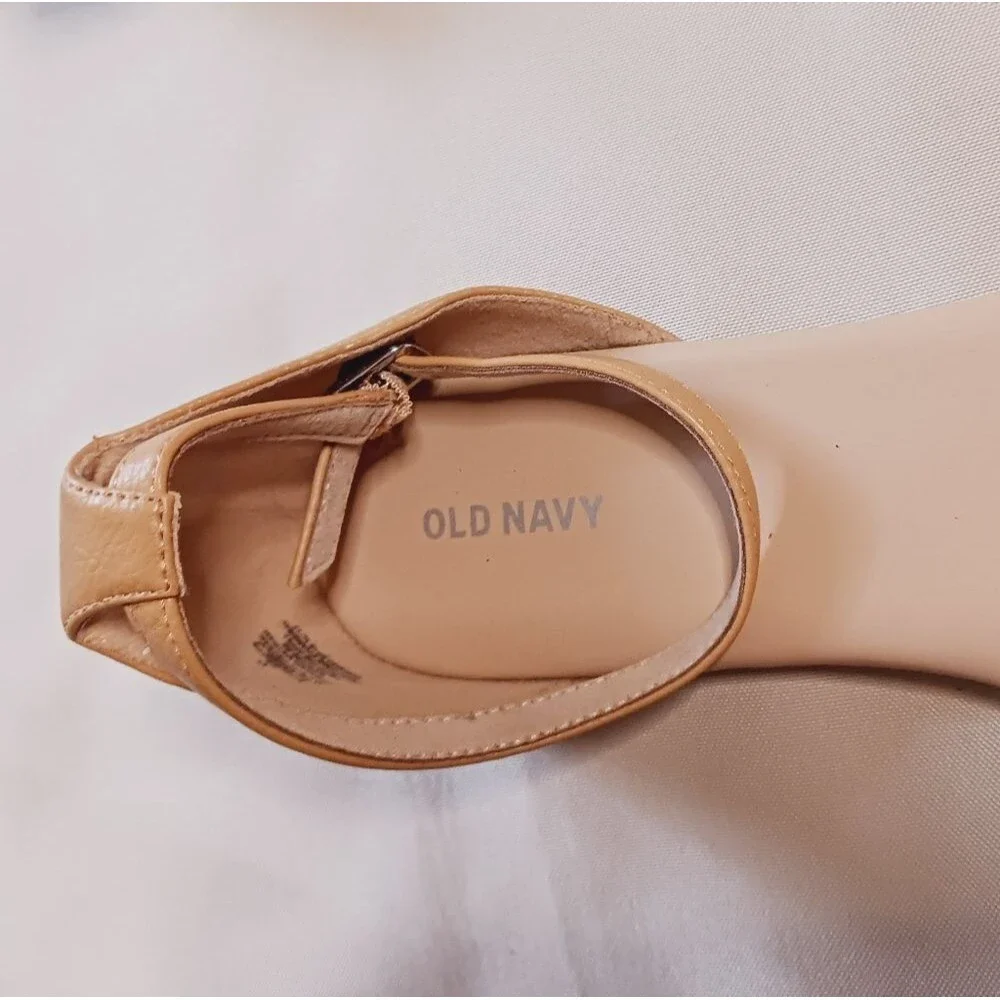 Flat Sandals Old Navy summer cool Women's Size 11